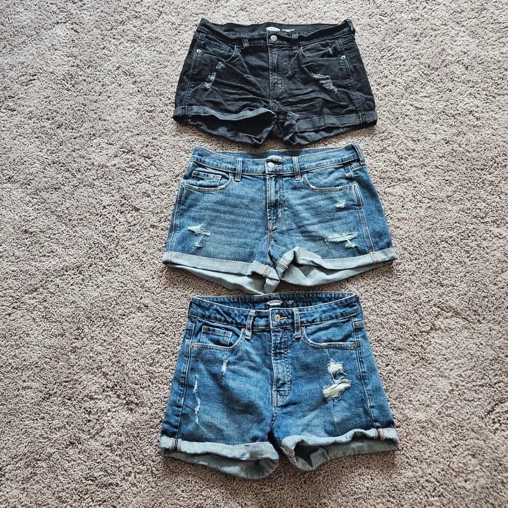 Old Navy Denim Shorts Lot of 3 Size 4 Distressed Cuffed Boyfriend OG Stretch